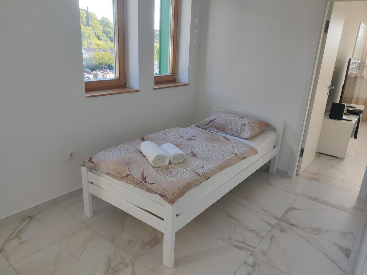 Apartment M&M ปอร์โตรอซ ภายนอก รูปภาพ