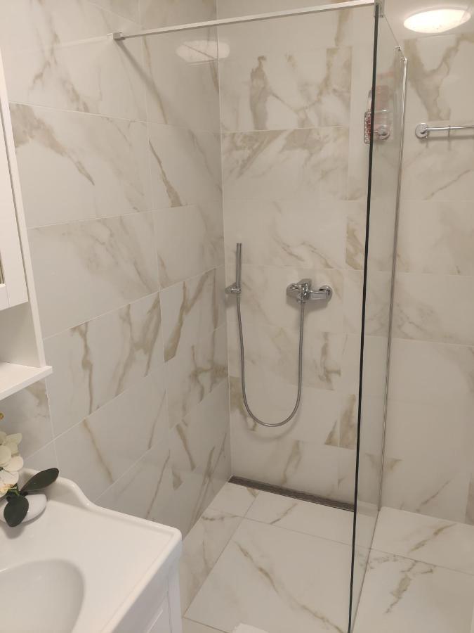 Apartment M&M ปอร์โตรอซ ภายนอก รูปภาพ